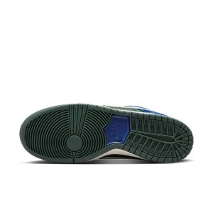 Nike SB Dunk Low ‘Deep Royal Blue’