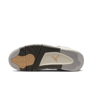Air Jordan 4 Retro SE ‘Craft Photon Dust’