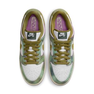 Nike x Alexis Sablone SB Dunk Low ‘Chameleon’