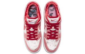 Nike x StrangeLove SB Dunk Low ‘Valentine??s Day’