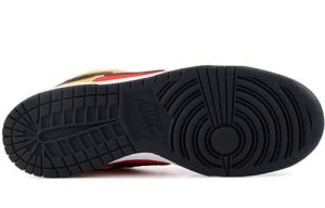Nike Dunk Low Pro SB Skateboard ‘Red Raygun’