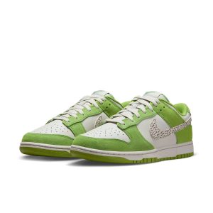 Nike Dunk Low ‘Safari Swoosh ?C Chlorophyll’