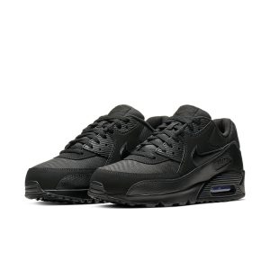 Nike Air Max 90 Essential ‘Triple Black’