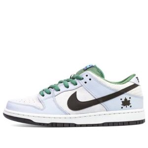 Nike Dunk Low Premium SB ‘Maple Leaf’