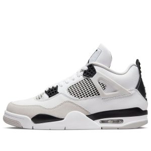 Air Jordan 4 Retro ‘Military Black’