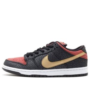 Nike Dunk Low Premium SB QS ‘Walk Of Fame’
