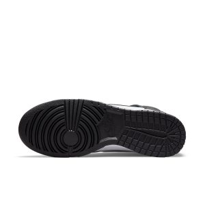 Nike Dunk High “Panda”