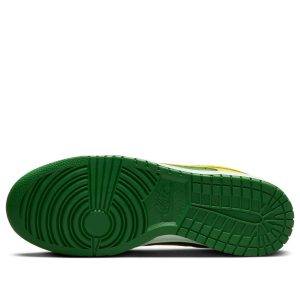 Nike Dunk Low “Reverse Brazil”