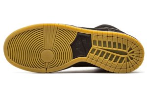 Nike SB Dunk High Pro “Black Gum”