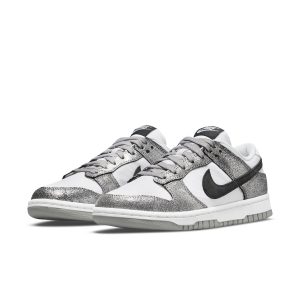 Nike Dunk Low “Golden Gals”