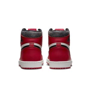 Air Jordan 1 Retro High OG “Chicago Lost & Found”