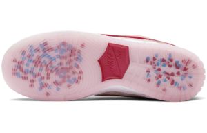 Nike x StrangeLove SB Dunk Low “Valentine”s Day”