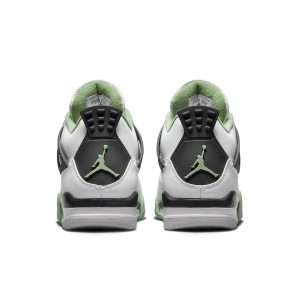 Air Jordan 4 Retro “Seafoam”