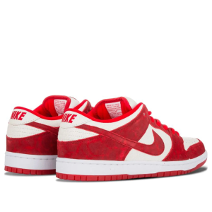Nike SB Dunk Low Premium “Valentines Day”