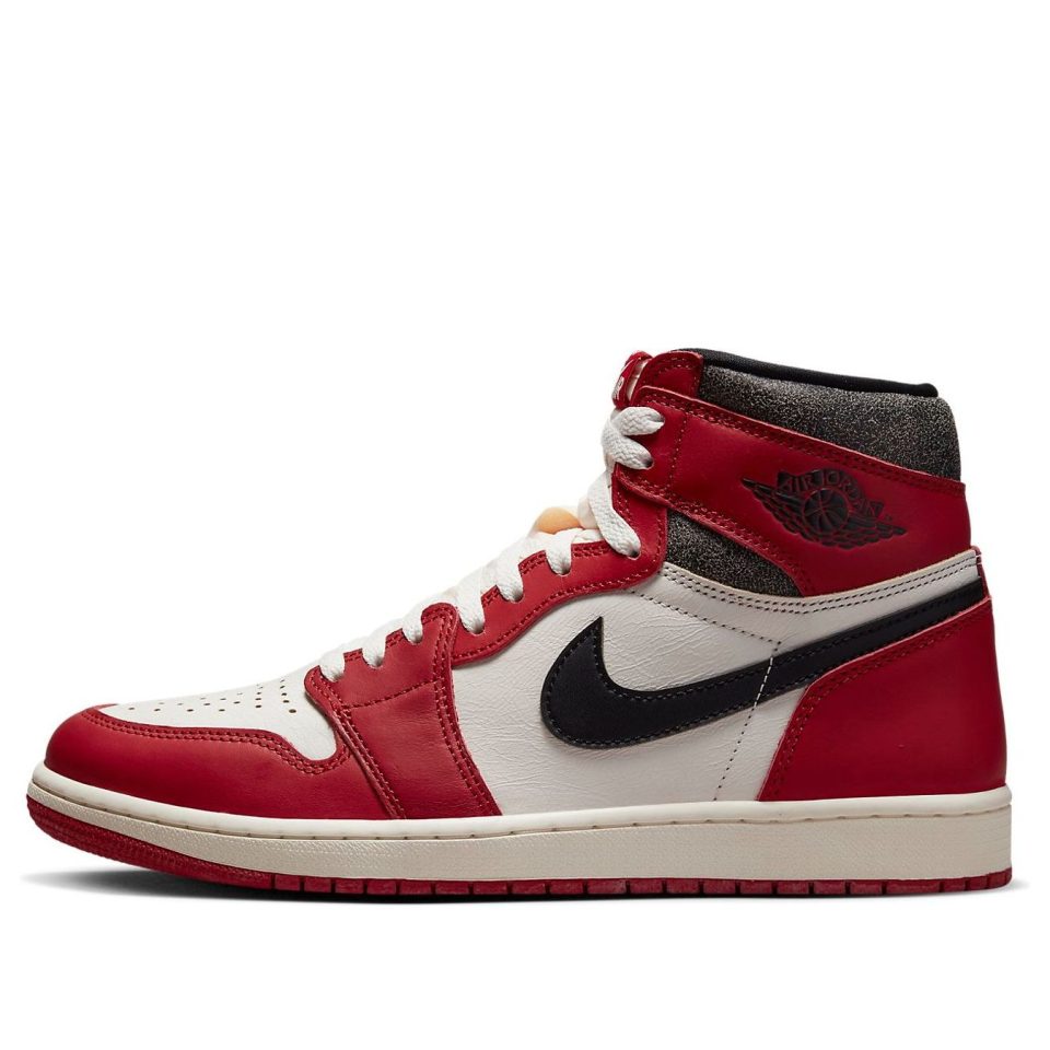 Air Jordan 1 Retro High OG "Chicago Lost & Found"