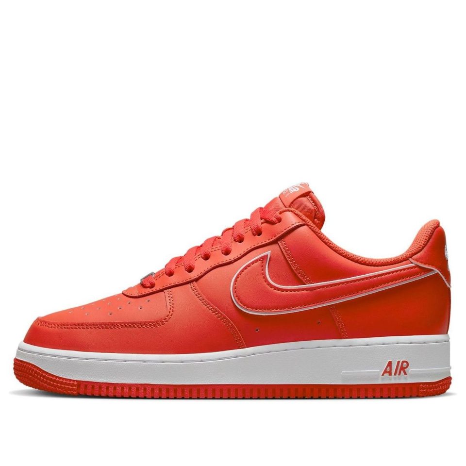 Nike Air Force 1 "07 "Picante Red"