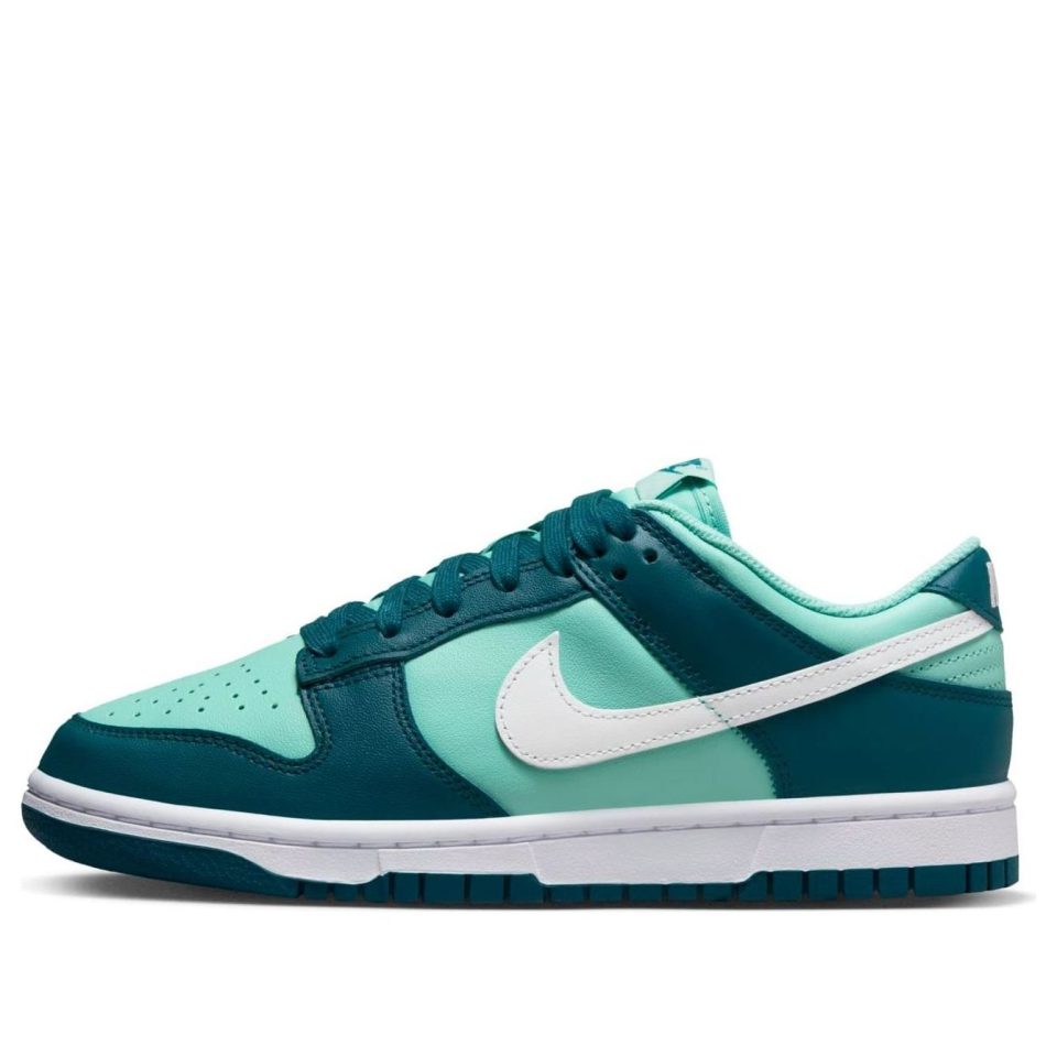 Nike Dunk Low "Green"