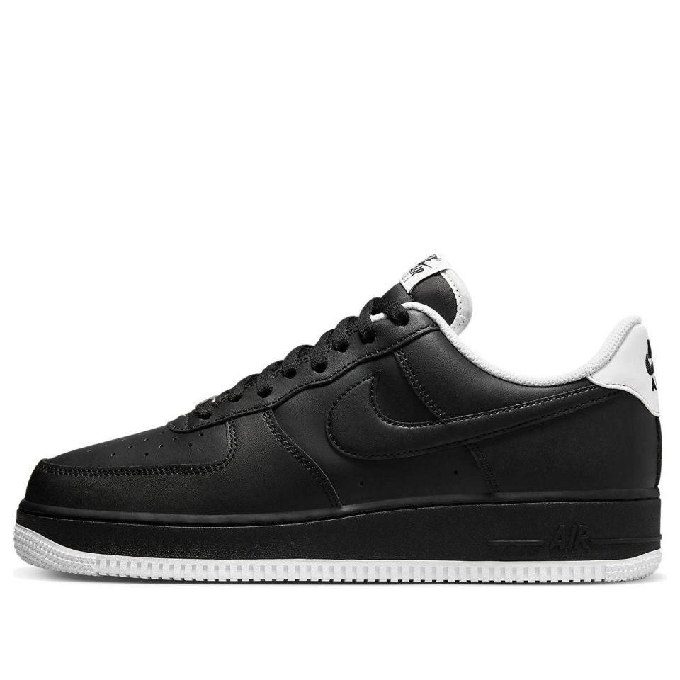 Nike Air Force 1 "07 "Black White"