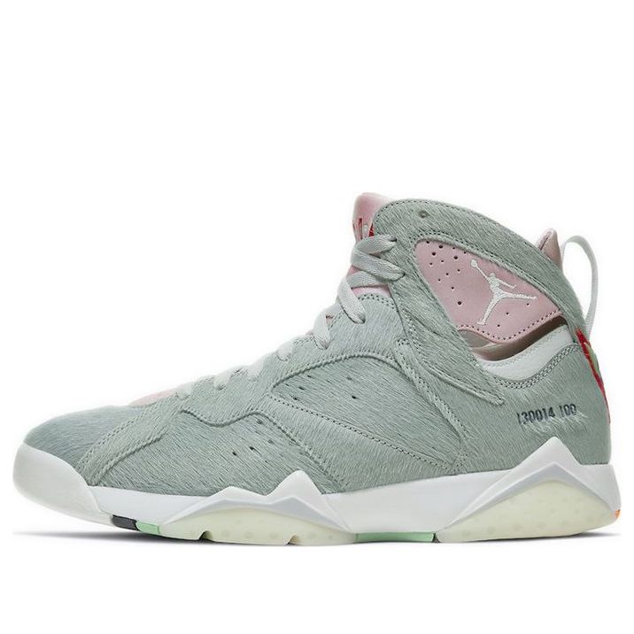 Air Jordan 7 Retro SE "Hare 2.0"